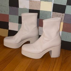 INTENTIONALLY BLANK MARLOWE platform heeled boots